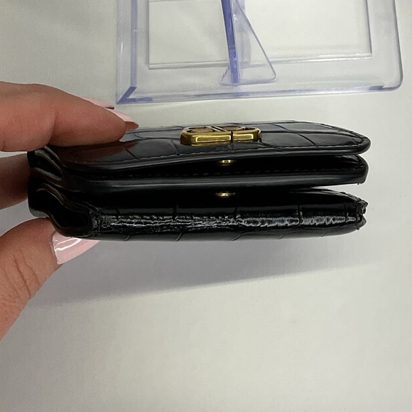 Balenciaga Compact, Black Leather Wallet Authentic - EUC - Picture 12 of 12